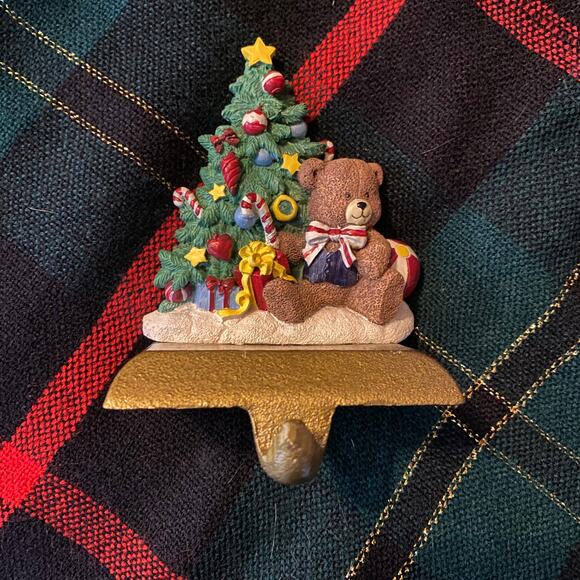 Nostalgic Pair of Painted Cast Iron Small Stocking Holders Christmas Tree - Picture 1 of 8